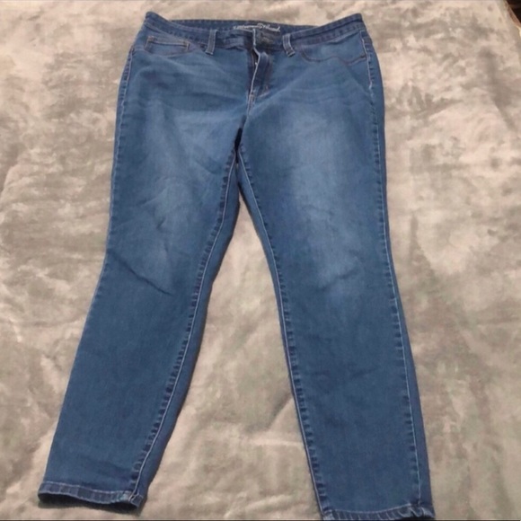 Universal Thread High Rise Jeggings - Picture 3 of 4